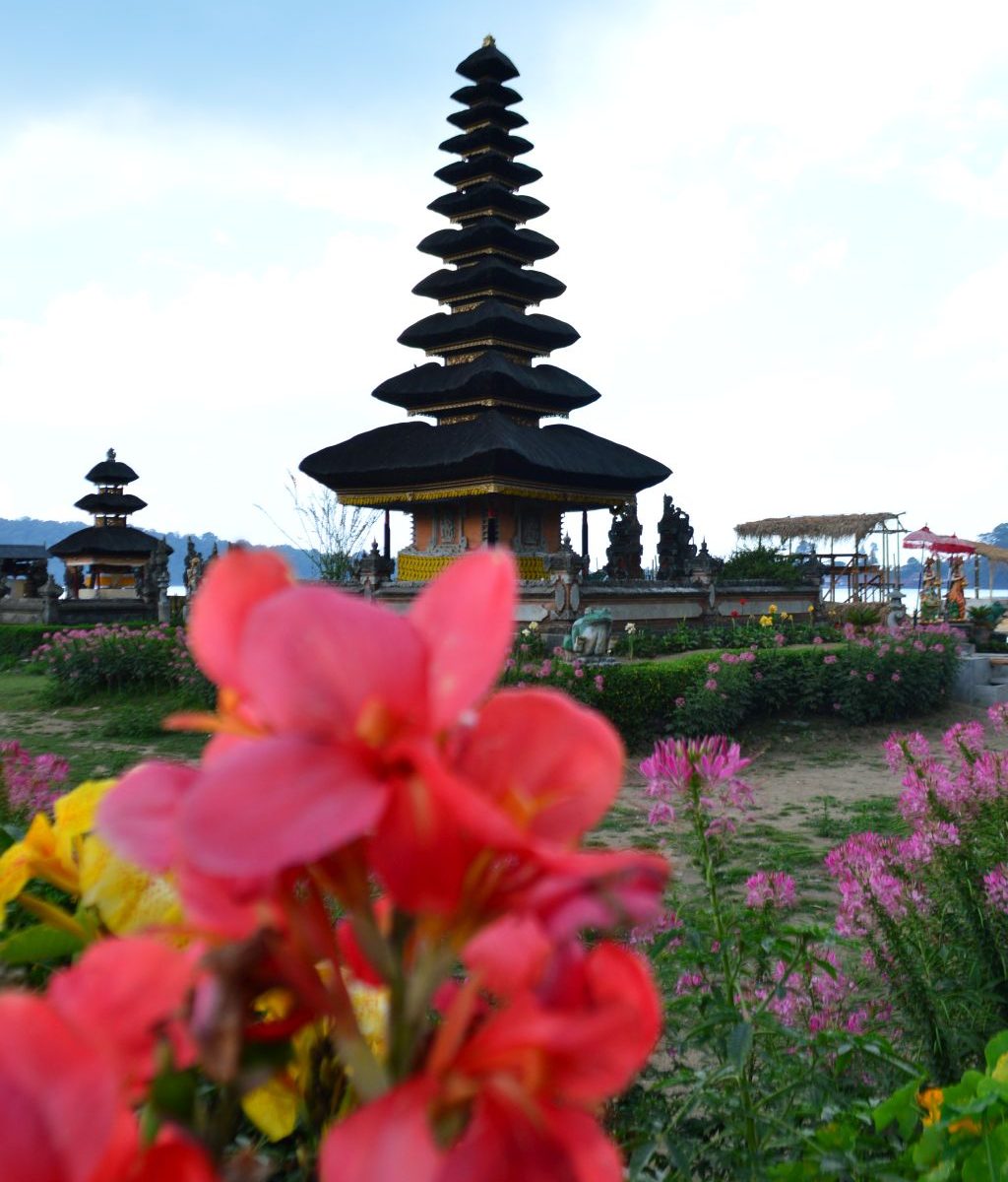 Misterele din Insula Zeilor – de la vacanta la plaja la farmecul autentic Balinez