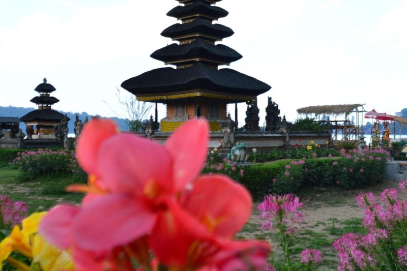 Misterele din Insula Zeilor – de la vacanta la plaja la farmecul autentic Balinez