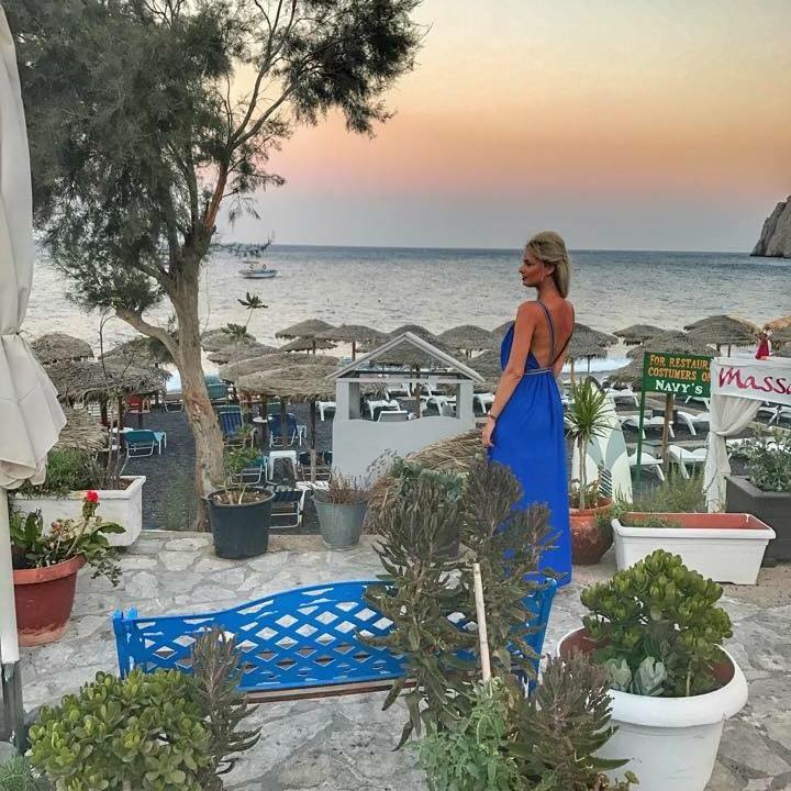 Alexandra Minca – Vacanta Romantica Santorini – August 2017