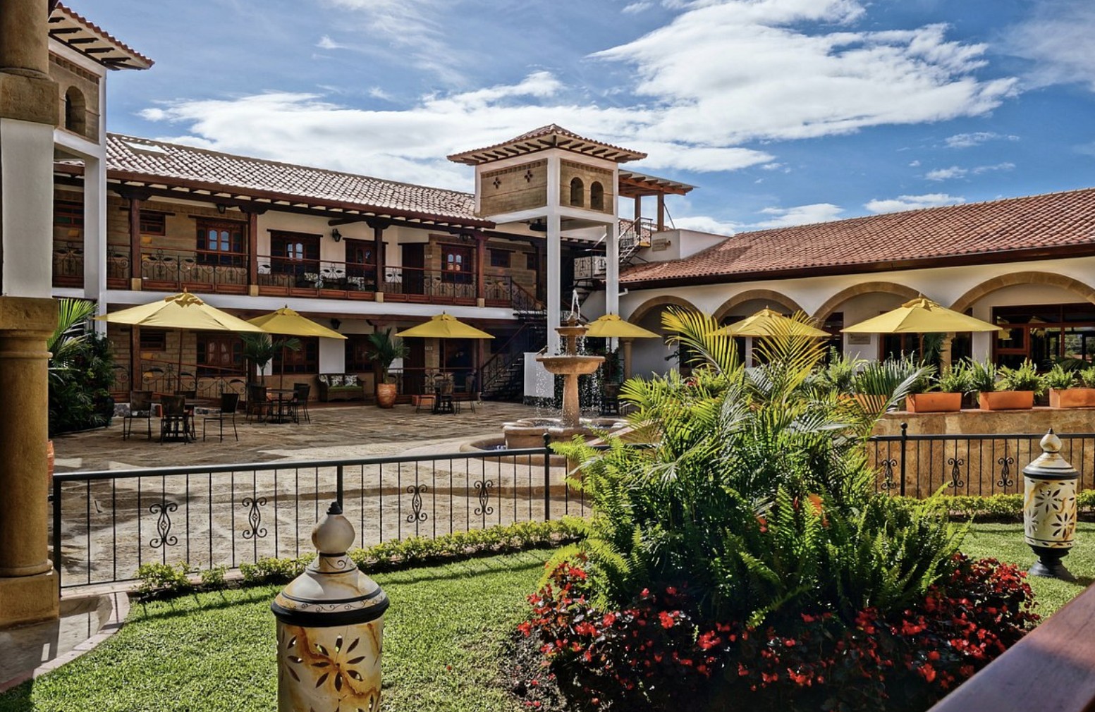 Hotel Campanario De La Villa 4*