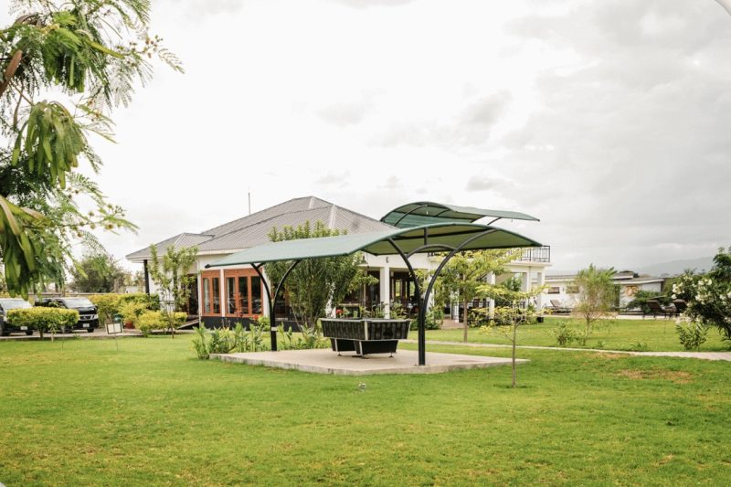 Moyoni Airport Lodge 4*