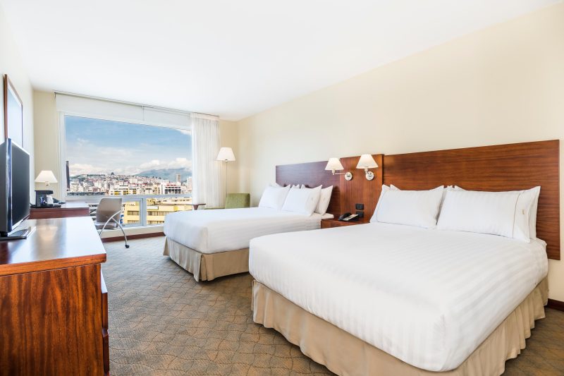 Holiday Inn Express Quito 3*+